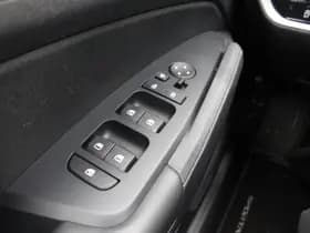 Kia Sportage 1.6 T-GDi MHEV DynamicLine thumbnail 18