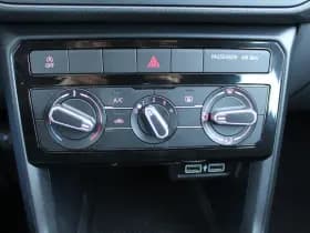 Volkswagen T-Cross 1.0 TSI Life thumbnail 22