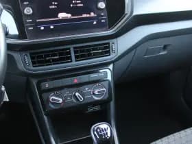 Volkswagen T-Cross 1.0 TSI Life thumbnail 24