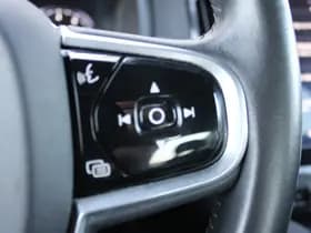 Volvo S90 T4 Automaat Momentum+ thumbnail 21