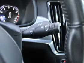 Volvo S90 T4 Automaat Momentum+ thumbnail 22