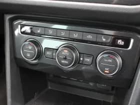 Volkswagen Tiguan 1.4 TSI Comfortline Business thumbnail 54