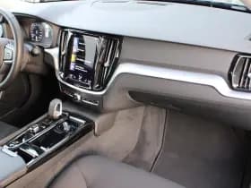 Volvo V60 T6 Plug-in hybrid AWD Essential Bright thumbnail 52