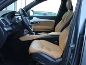 Volvo XC90 T8 Twin Engine AWD Momentum thumbnail 14