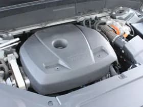 Volvo XC90 T8 Twin Engine AWD Momentum thumbnail 35