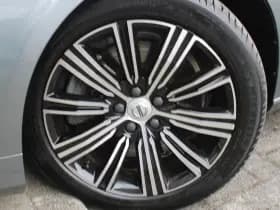 Volvo V60 T6 Recharge AWD R-Design thumbnail 13