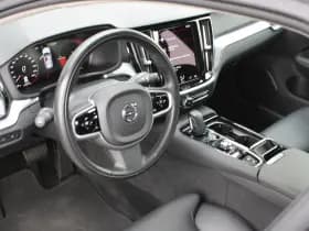 Volvo V60 T6 Recharge AWD R-Design thumbnail 14