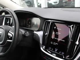 Volvo V60 T6 Recharge AWD R-Design thumbnail 44