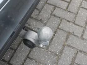 Volvo V60 T6 Recharge AWD R-Design thumbnail 10