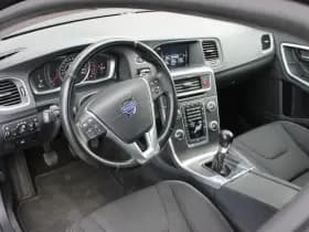 Volvo V60 T3 Momentum thumbnail 13