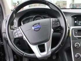 Volvo V60 T3 Momentum thumbnail 40