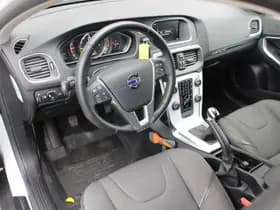 Volvo V40 Cross Country T3 Momentum thumbnail 12