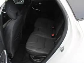 Volvo V40 Cross Country T3 Momentum thumbnail 15
