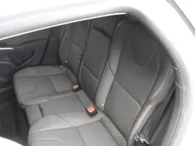 Volvo V40 Cross Country T3 Momentum thumbnail 16