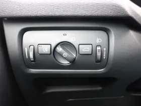 Volvo V40 Cross Country T3 Momentum thumbnail 18