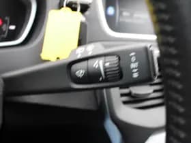 Volvo V40 Cross Country T3 Momentum thumbnail 22