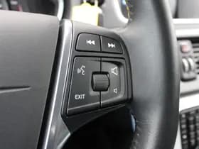 Volvo V40 Cross Country T3 Momentum thumbnail 23