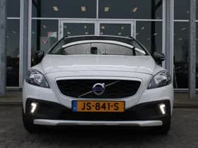 Volvo V40 Cross Country T3 Momentum thumbnail 4