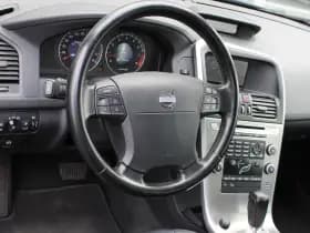 Volvo XC60 3.0 6 Cilinder! T6 AWD Momentum Youngtimer thumbnail 11