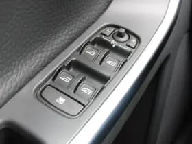 Volvo XC60 3.0 6 Cilinder! T6 AWD Momentum Youngtimer thumbnail 17