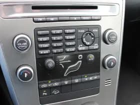 Volvo XC60 3.0 6 Cilinder! T6 AWD Momentum Youngtimer thumbnail 27