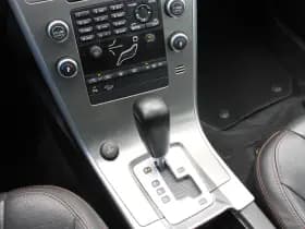 Volvo XC60 3.0 6 Cilinder! T6 AWD Momentum Youngtimer thumbnail 29