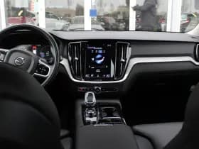 Volvo V60 T8 Recharge AWD Inscription thumbnail 39