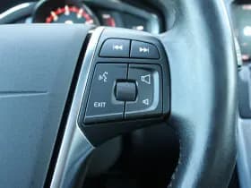 Volvo XC60 2.0 T5 FWD Polar+ thumbnail 24