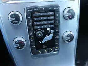 Volvo XC60 2.0 T5 FWD Polar+ thumbnail 27