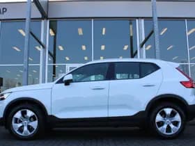 Volvo XC40 T2 Automaat Business Pro thumbnail 2