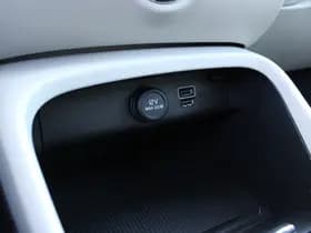 Volvo XC40 T2 Automaat Business Pro thumbnail 28