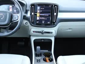 Volvo XC40 T2 Automaat Business Pro thumbnail 40