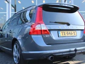 Volvo V70 2.5T Momentum thumbnail 3