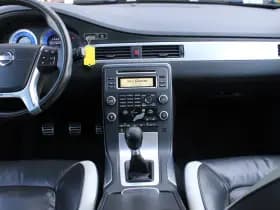 Volvo V70 2.5T Momentum thumbnail 39