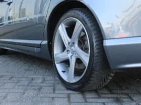 Volvo V70 2.5T Momentum thumbnail 55