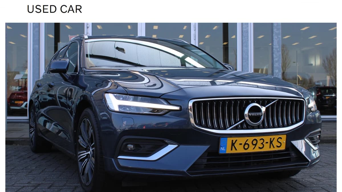 Volvo V60 B3 INSCRIPTION — foto 1