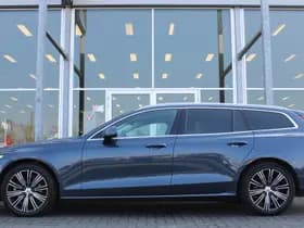Volvo V60 B3 INSCRIPTION thumbnail 2