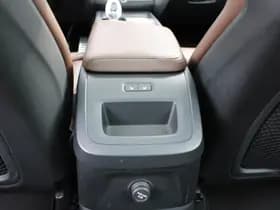 Volvo XC60 T8 Twin Engine AWD Momentum Pro thumbnail 18