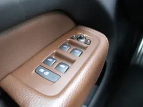 Volvo XC60 T8 Twin Engine AWD Momentum Pro thumbnail 21