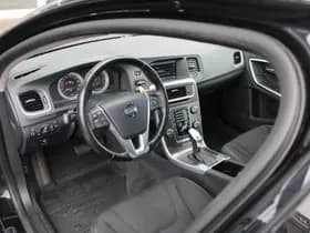 Volvo V60 T3 Automaat Momentum thumbnail 13