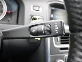 Volvo V60 T3 Automaat Momentum thumbnail 23