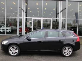 Volvo V60 T3 Automaat Momentum thumbnail 32