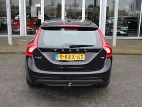 Volvo V60 T3 Automaat Momentum thumbnail 35