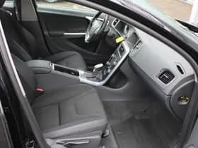 Volvo V60 T3 Automaat Momentum thumbnail 44