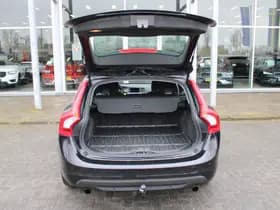 Volvo V60 T3 Automaat Momentum thumbnail 7