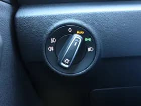 Volkswagen T-Roc 1.5 TSI Automaat Style Business thumbnail 18