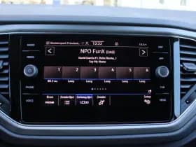 Volkswagen T-Roc 1.5 TSI Automaat Style Business thumbnail 25