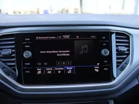 Volkswagen T-Roc 1.5 TSI Automaat Style Business thumbnail 26