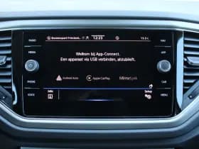 Volkswagen T-Roc 1.5 TSI Automaat Style Business thumbnail 47