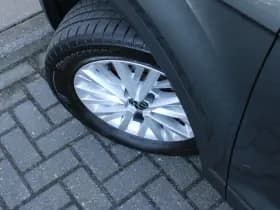 Volkswagen T-Roc 1.5 TSI Automaat Style Business thumbnail 64